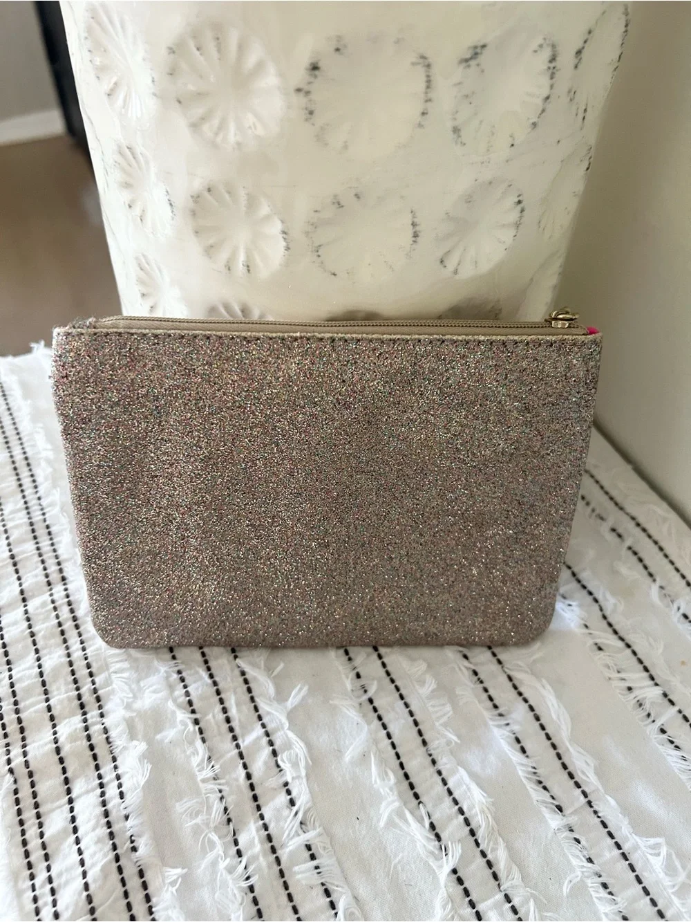 Bath & Body Works Glitter Clutch Cosmetic Bag Zippered Beauty Organizer